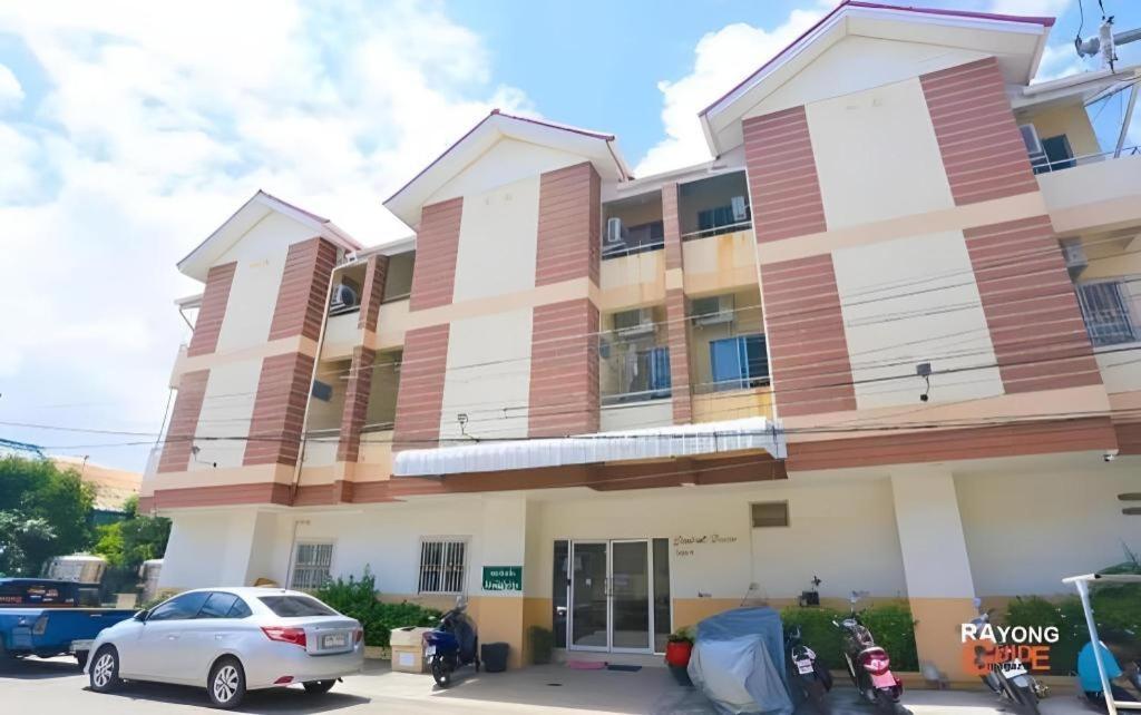 Central Place Hotel Rayong Buitenkant foto
