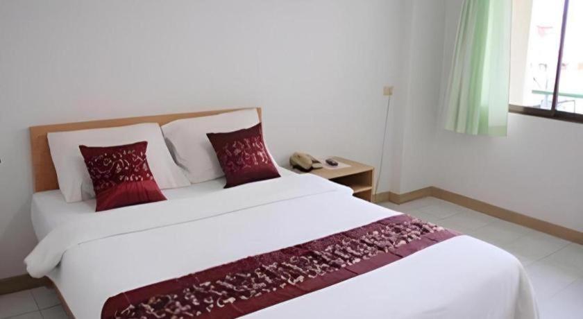 Central Place Hotel Rayong Buitenkant foto