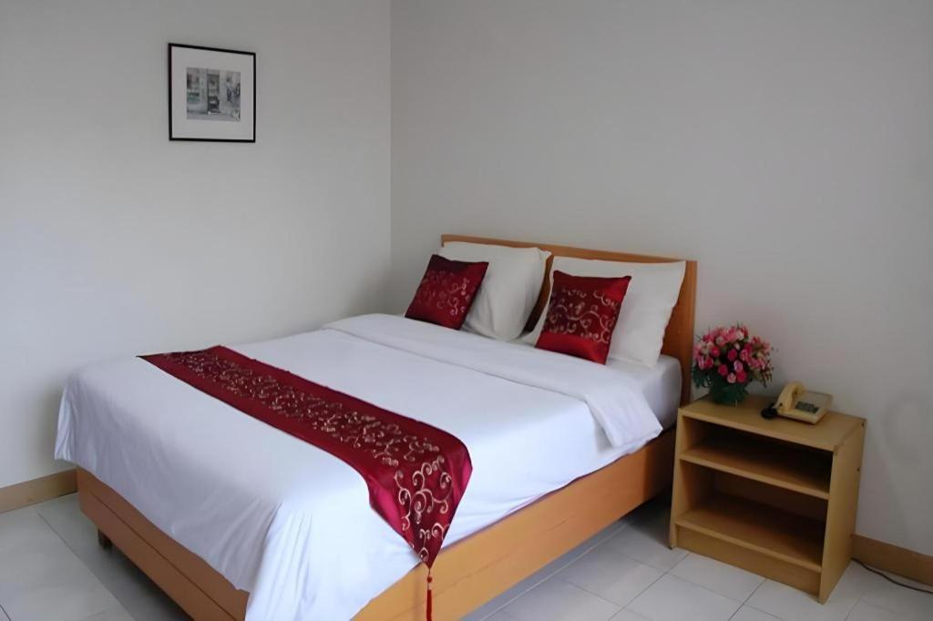 Central Place Hotel Rayong Buitenkant foto