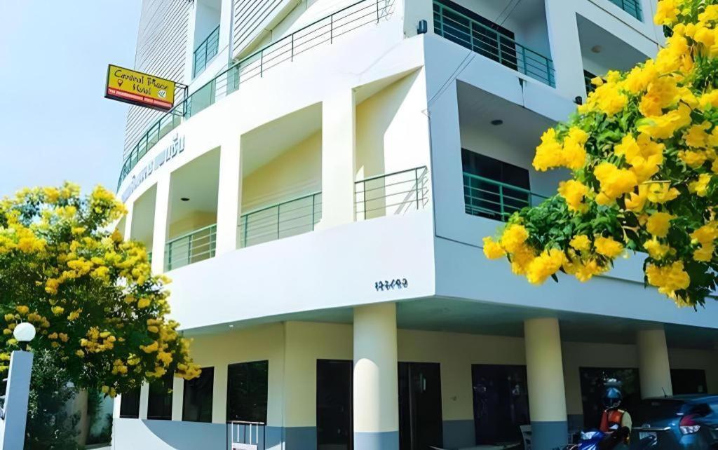 Central Place Hotel Rayong Buitenkant foto